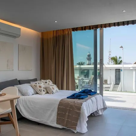 A Mar Octopus * Puerto del Carmen (Lanzarote)