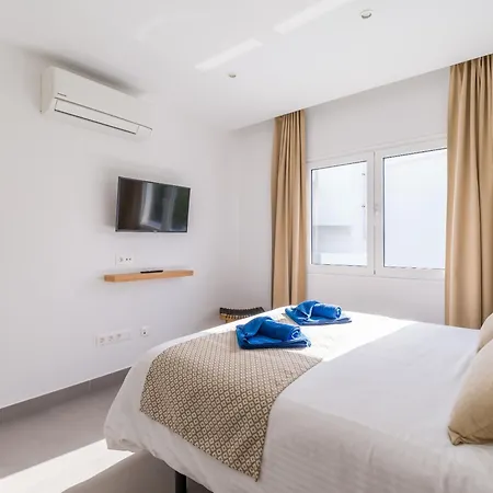 A Mar Octopus Apartment Puerto del Carmen (Lanzarote)